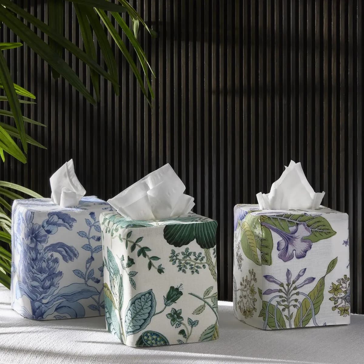 Pomegranate Linen Tissue Box Cover_ EMERALD