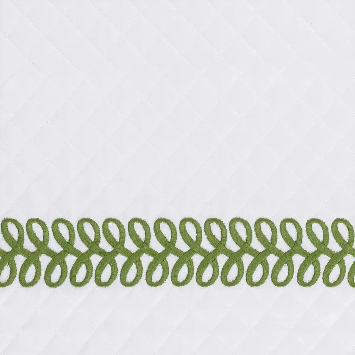 Astor Braid Matelassé Coverlet_ GRASS