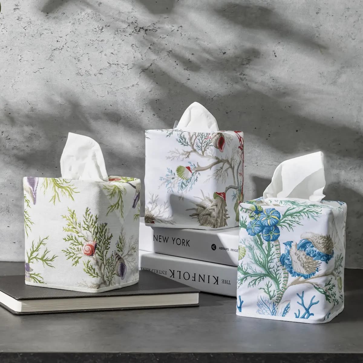 Del Tesoro Tissue Box Cover_ CORAL