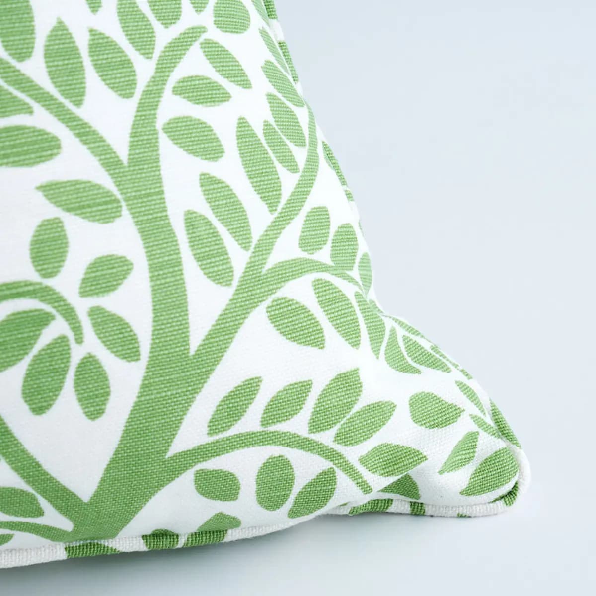 Temple Garden II Pillow_ GREEN