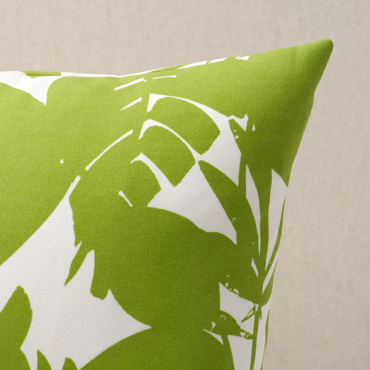 Palisades Palm Print I/O Pillow_ FERN