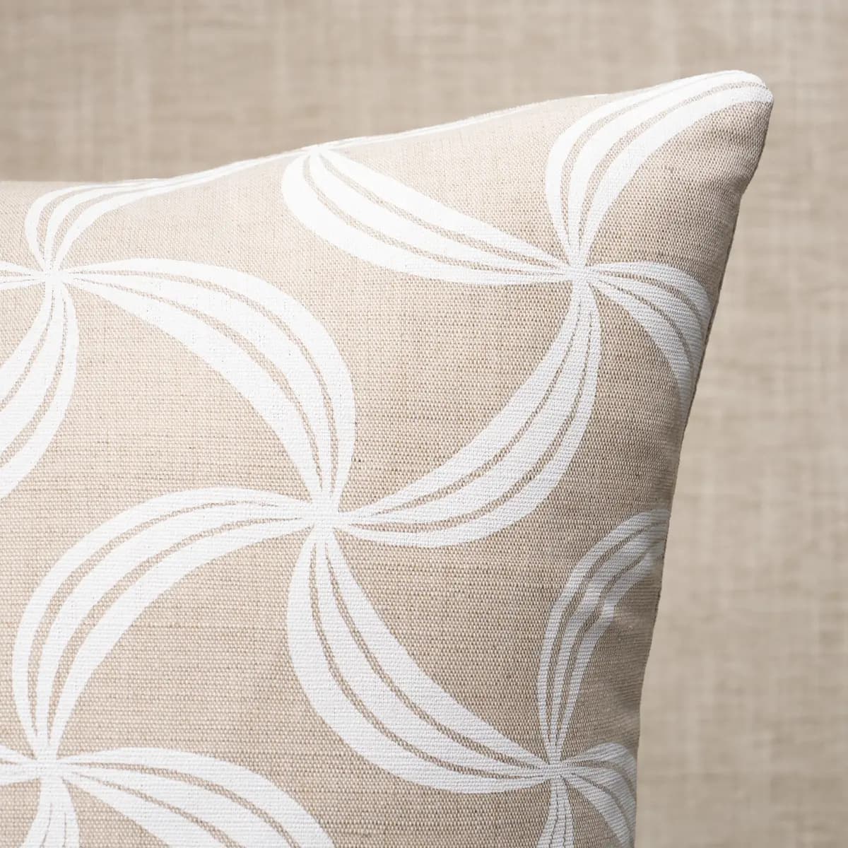 Ambrosia Pillow_ NATURAL