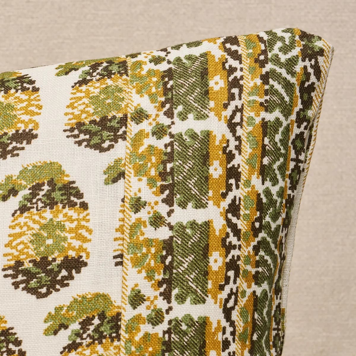 Terry Pillow_ OCHRE & GREEN