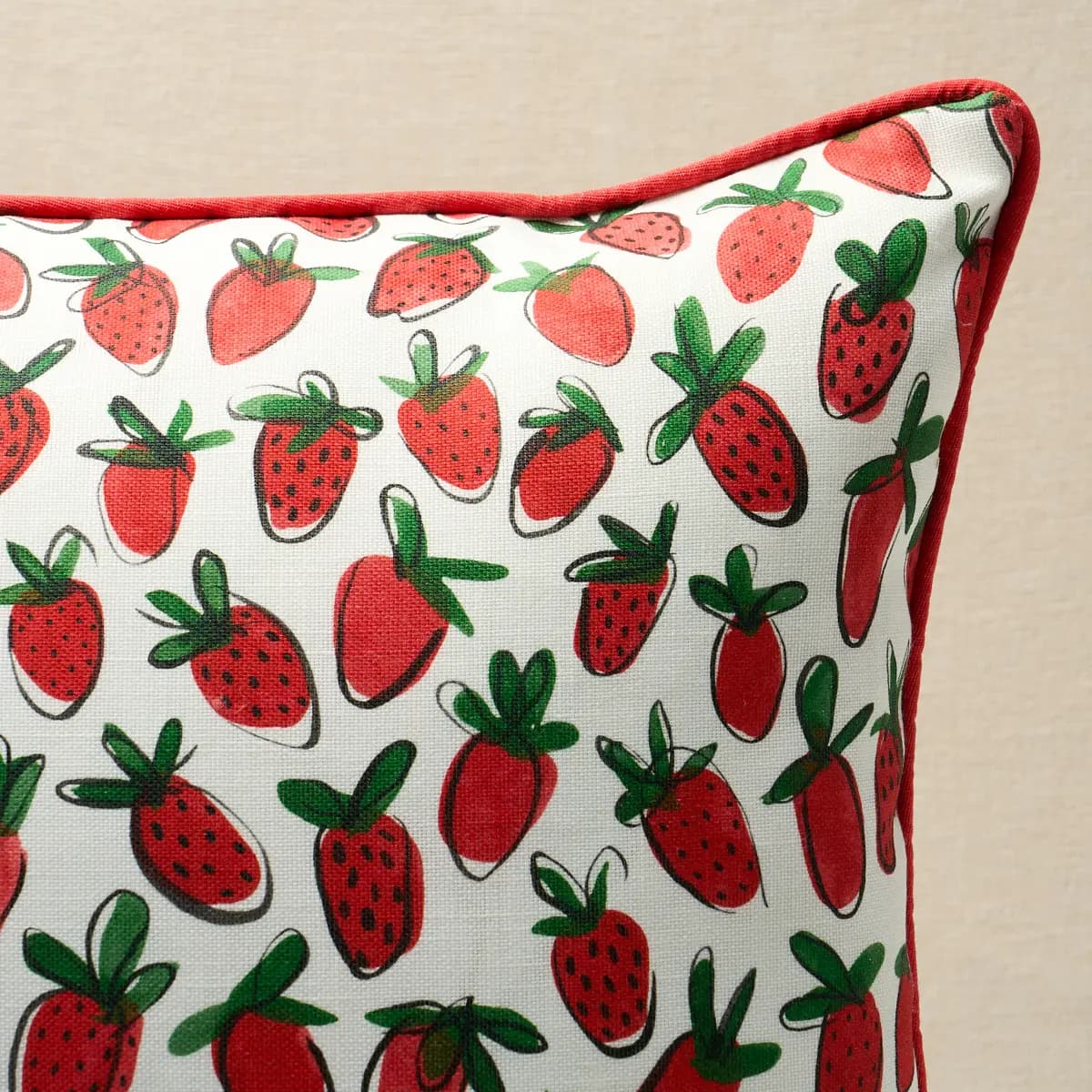 Shortcake I/O Pillow_ RED