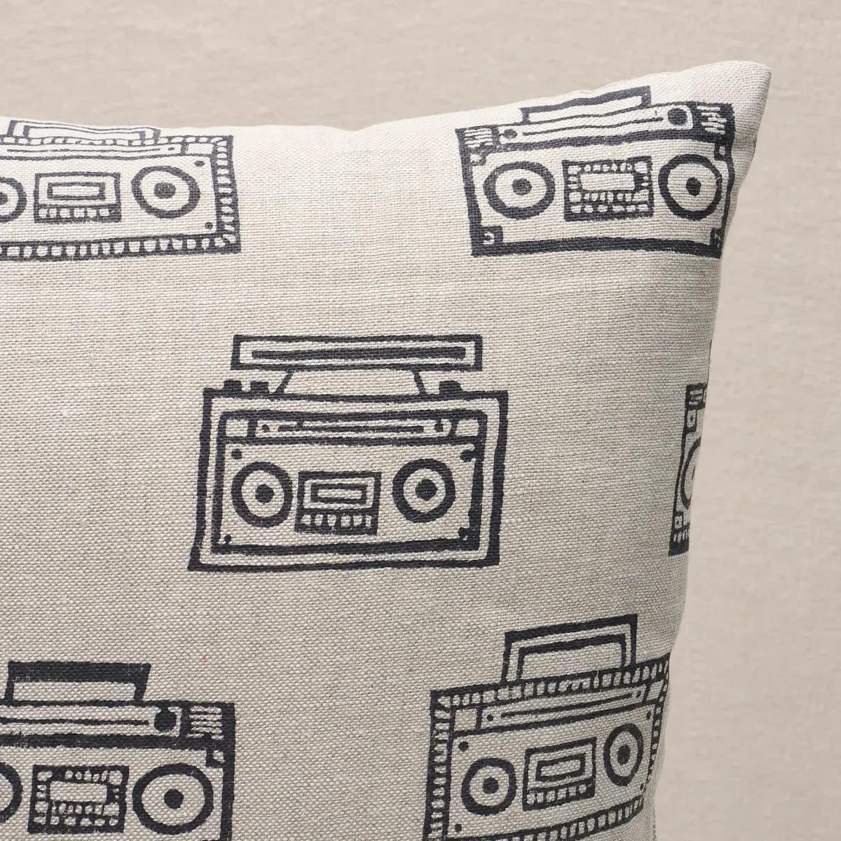 Ode Pillow_ CHARCOAL