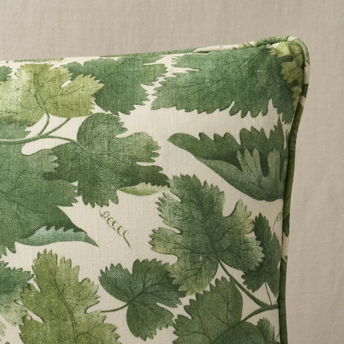 Edinburgh Vine Pillow_ FOREST