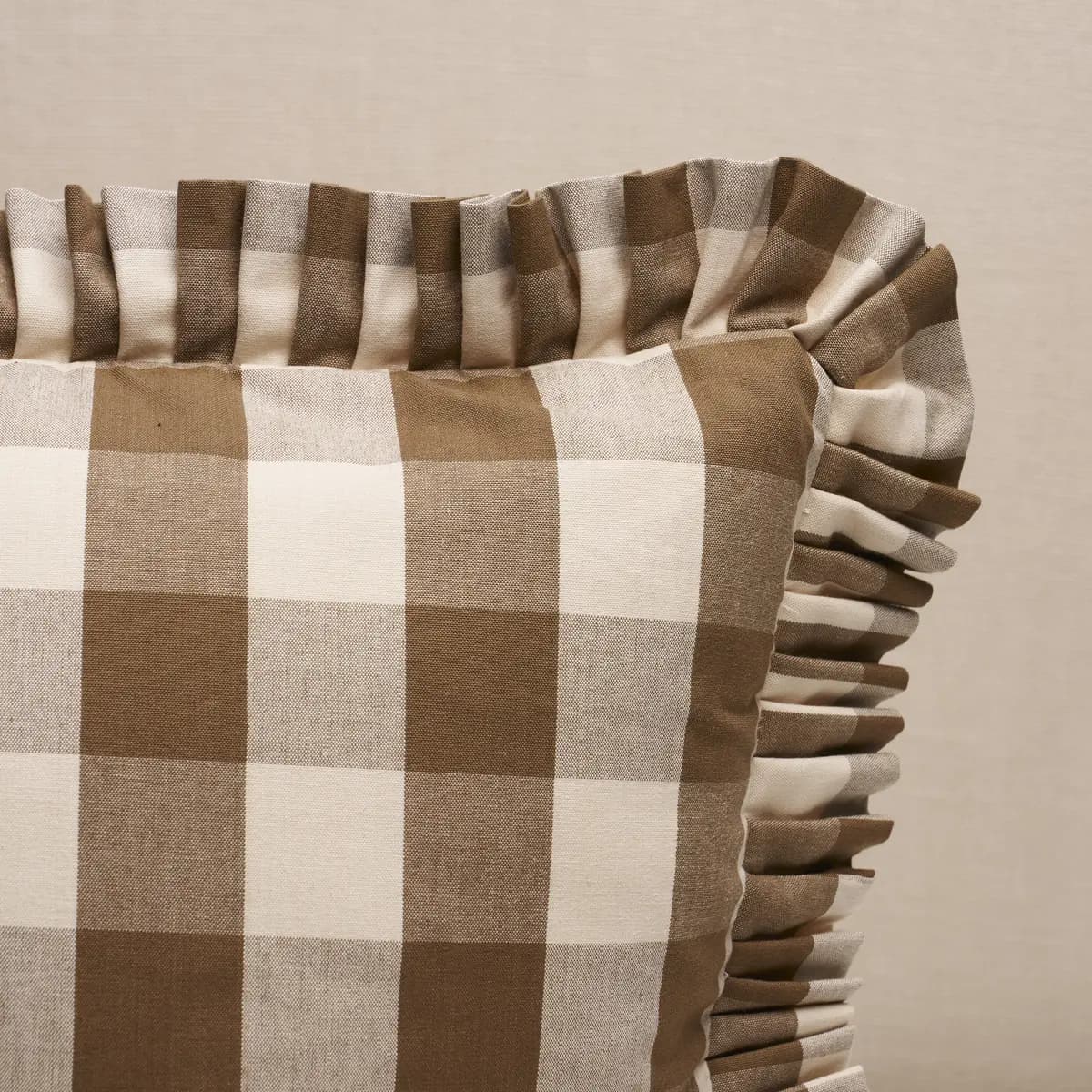 Camden Cotton Check Pillow_ MOCHA