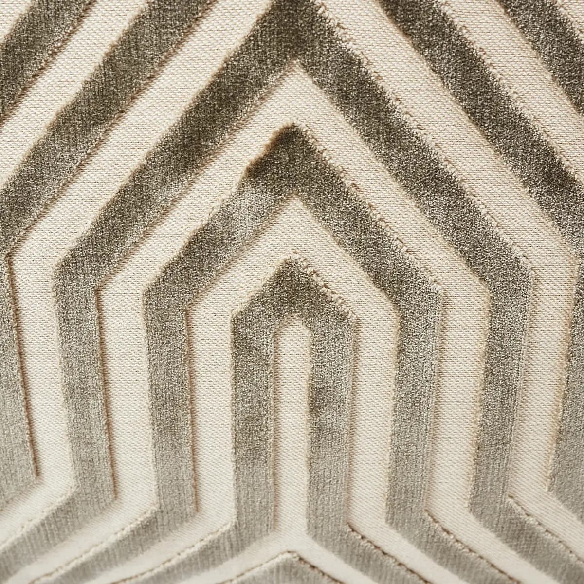 Vanderbilt Velvet Pillow_ DOVE