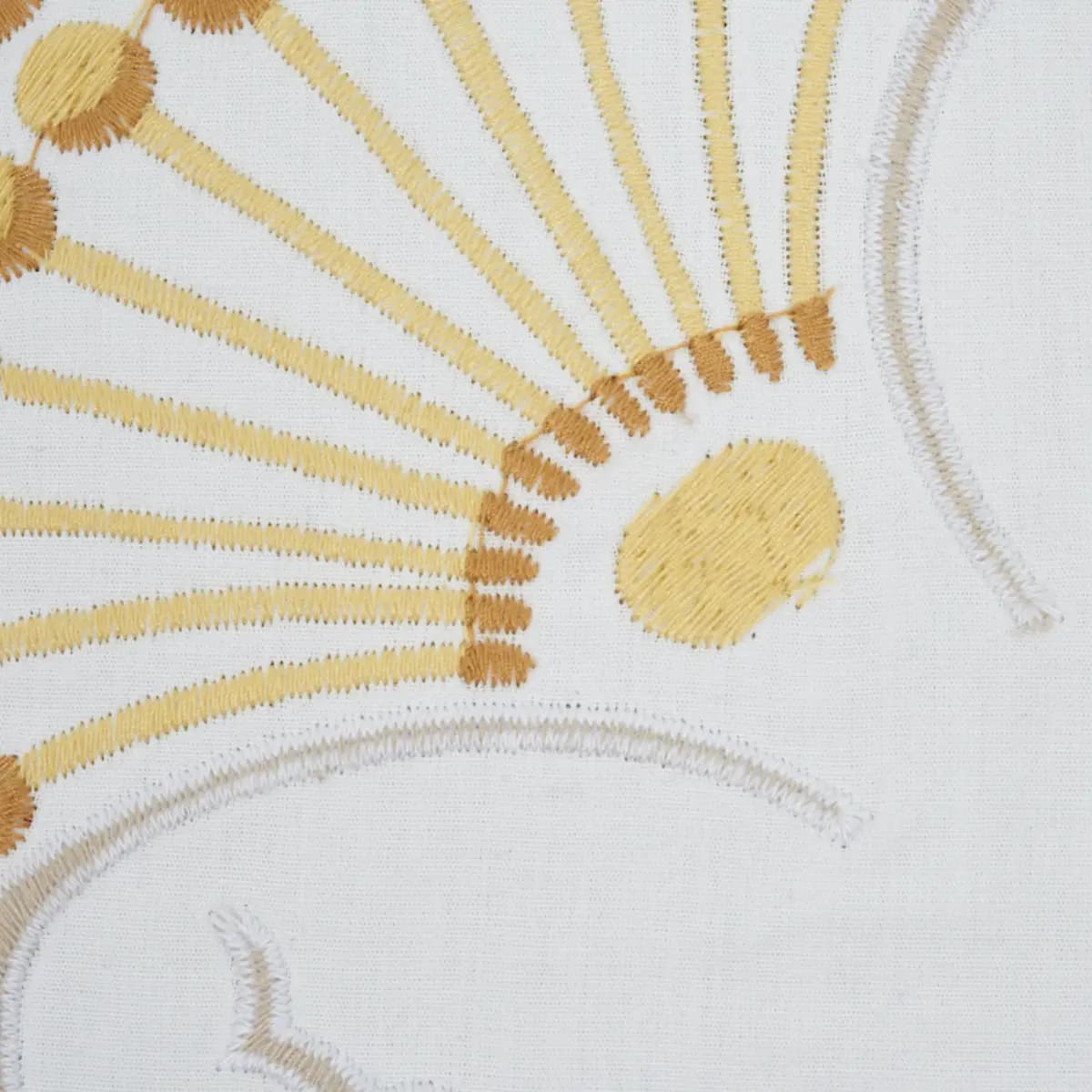Jackie Applique Pillow_ NATURAL