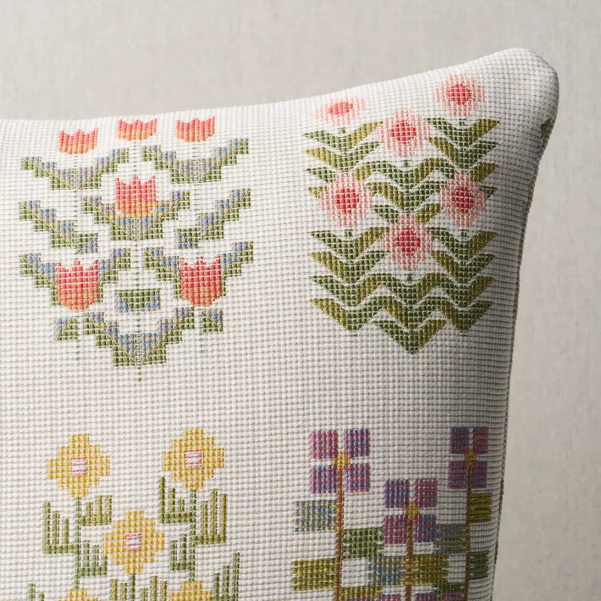 Annika Floral Tapestry Pillow_ MULTI ON IVORY