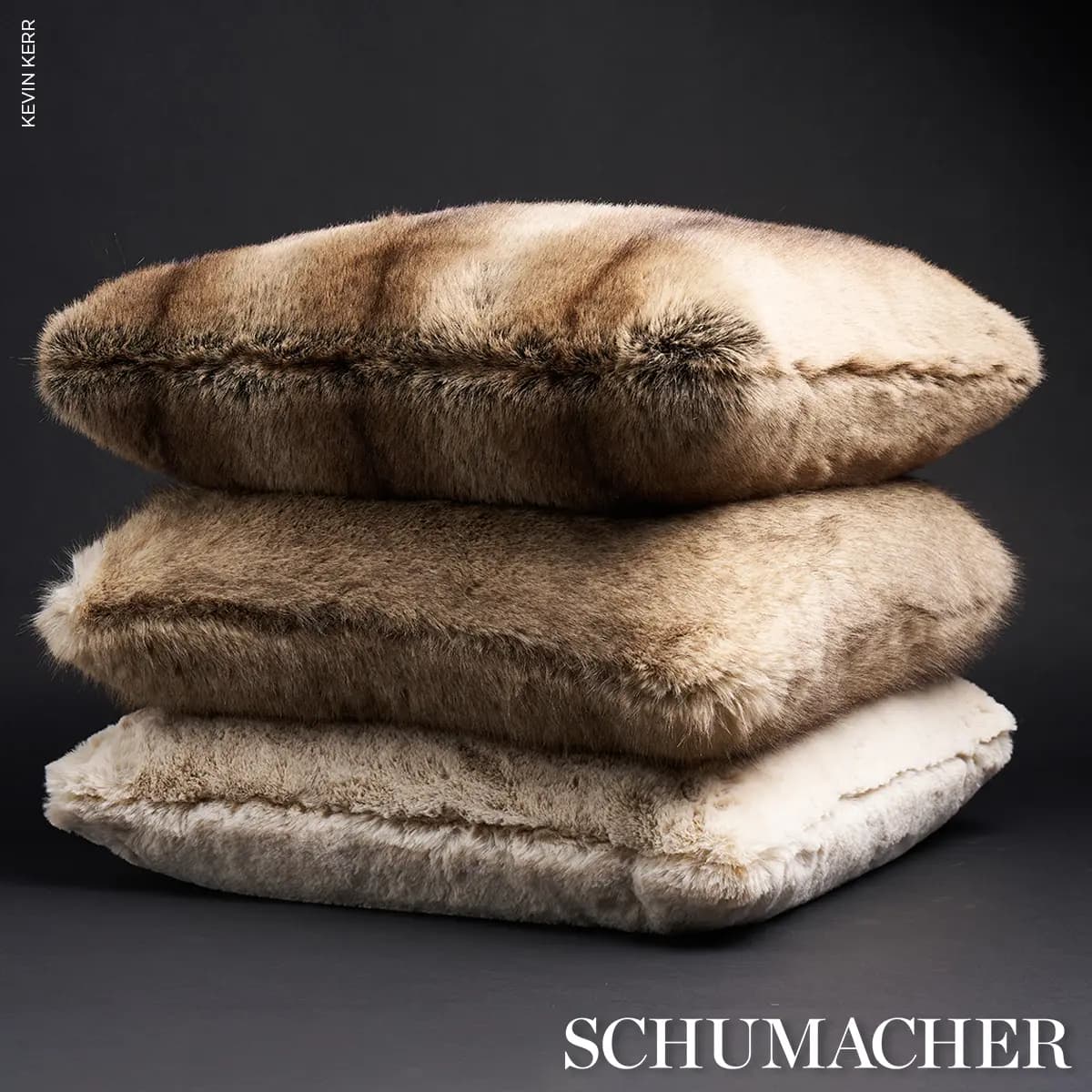 Verbier Faux Fur Pillow_ CHOCOLATE