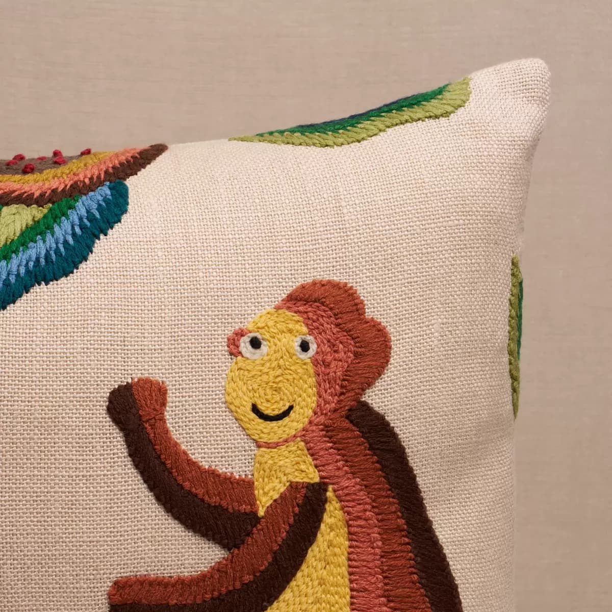 Spotswood Crewel Pillow C_ PARADISE