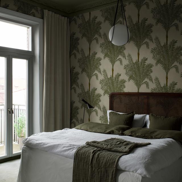 Copacabana - Palm Wallpapers | Schumacher