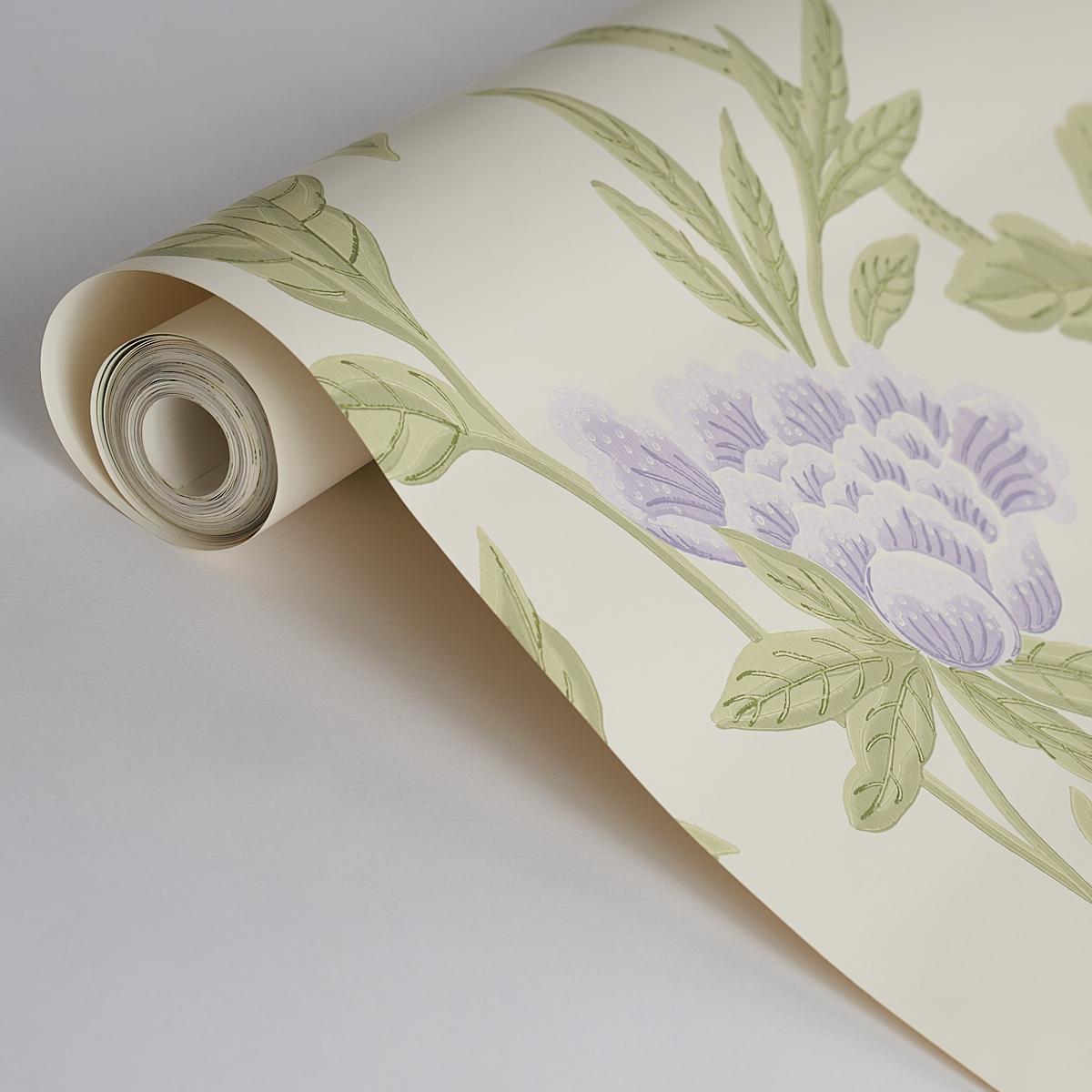 Whitney Floral - Lavendar Wallpapers | Schumacher