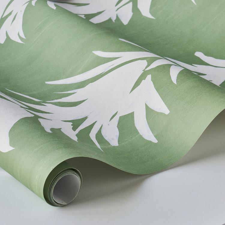 White Lotus - Soft Green Wallpapers | Schumacher