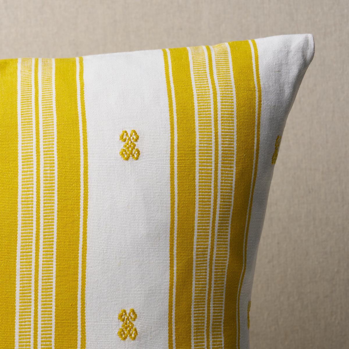 Panthelo Pillow_SAFFRON