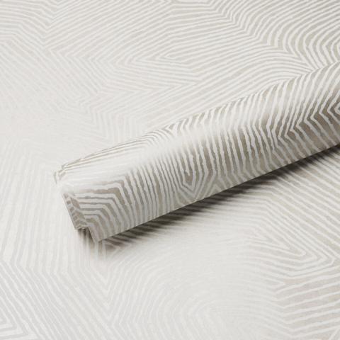 Labyrinth Grand - Soft Silver Wallpapers | Schumacher
