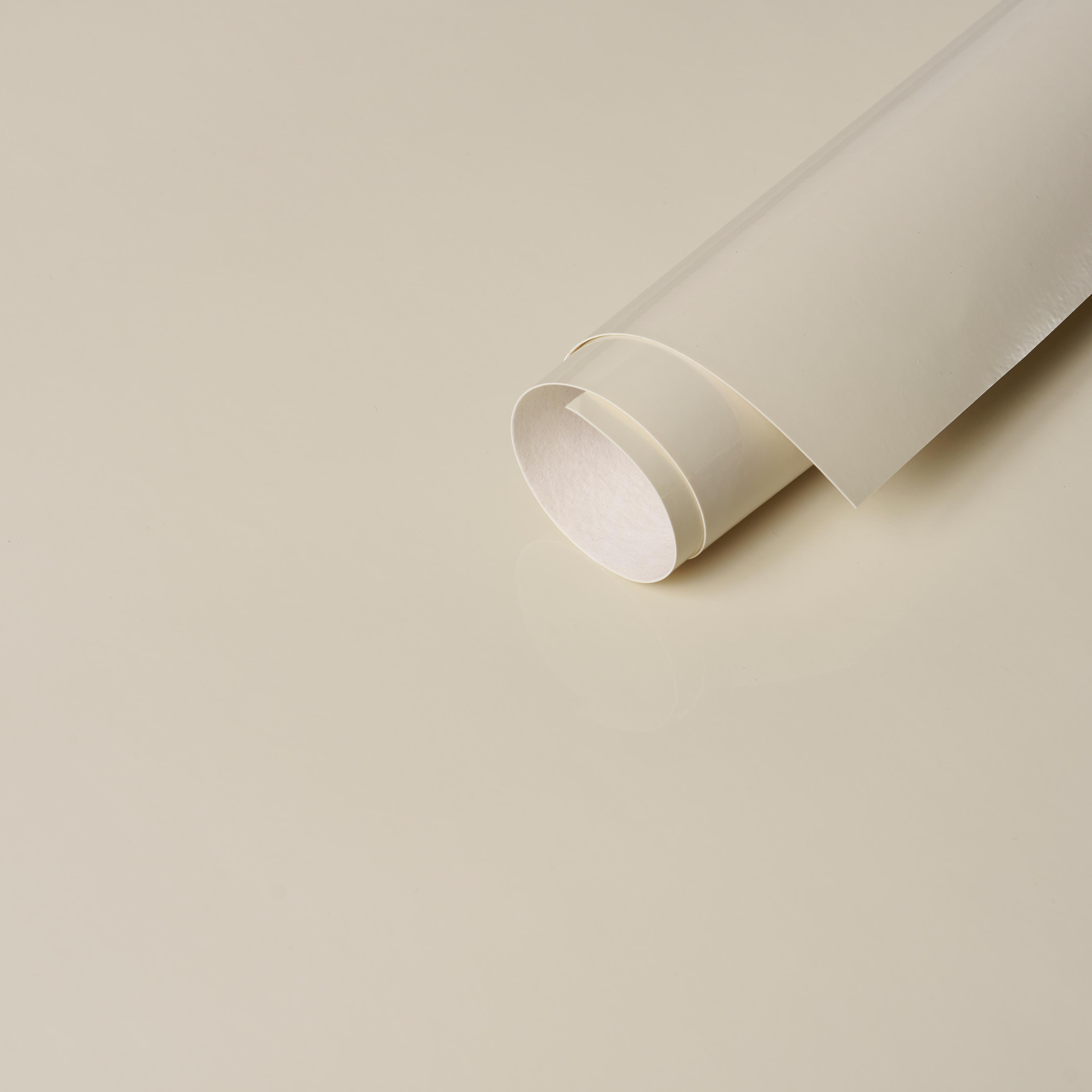 Ace Faux Lacquer Performance Vinyl - Ivory Wallpapers | Schumacher