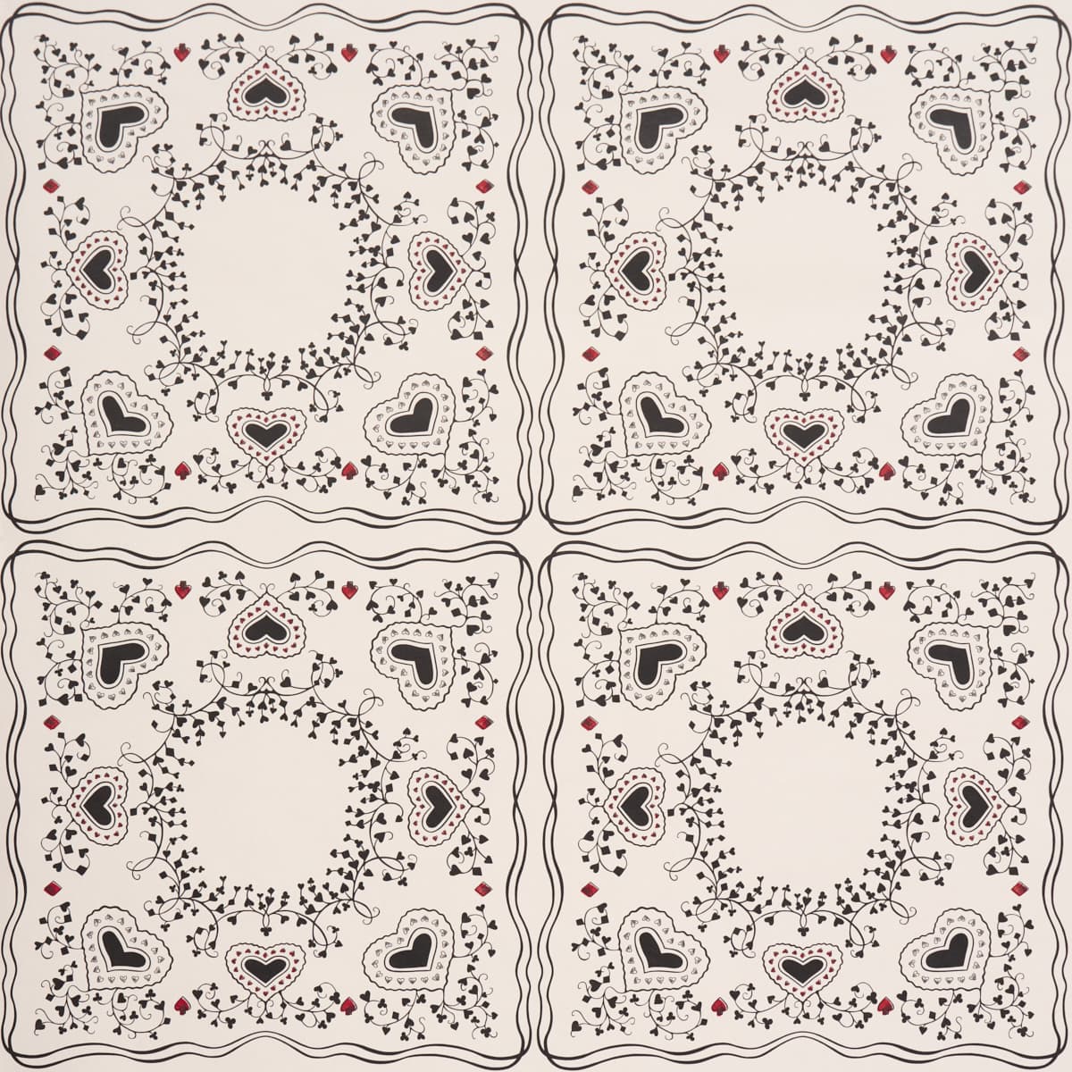 Garden Of Hearts - BLACK & IVORY