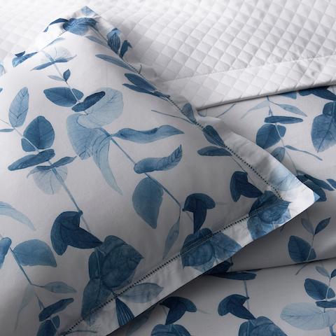 Antonia Pillowcases_HAZY BLUE