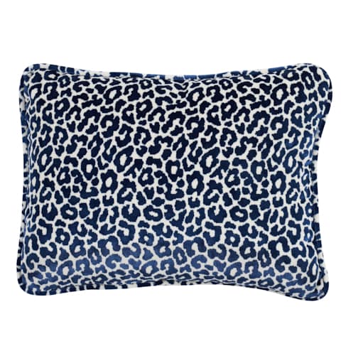 Madeleine Velvet Pillow - MIDNIGHT