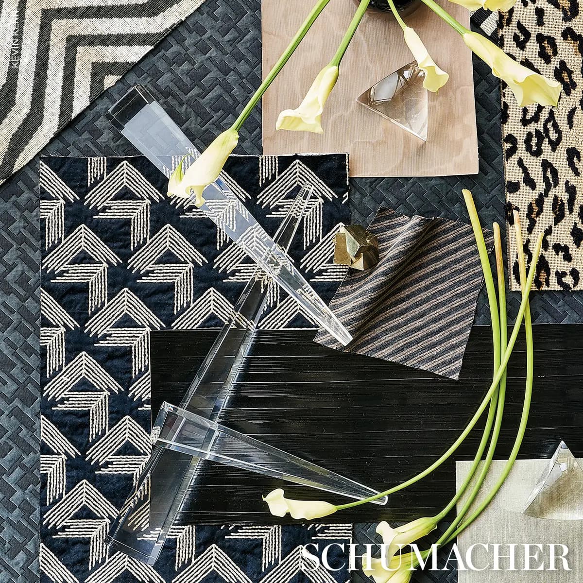 MOIRÉ WALLCOVERING_ FAWN