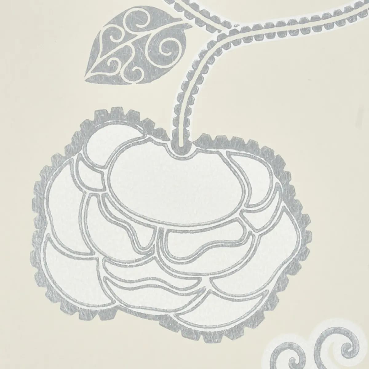 QUEEN FRUIT_ SILVER WHITE
