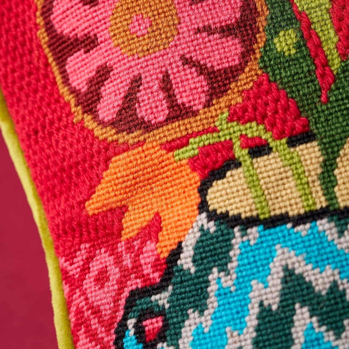 Red Hook & Camden Needlepoint Kit_ MULTI