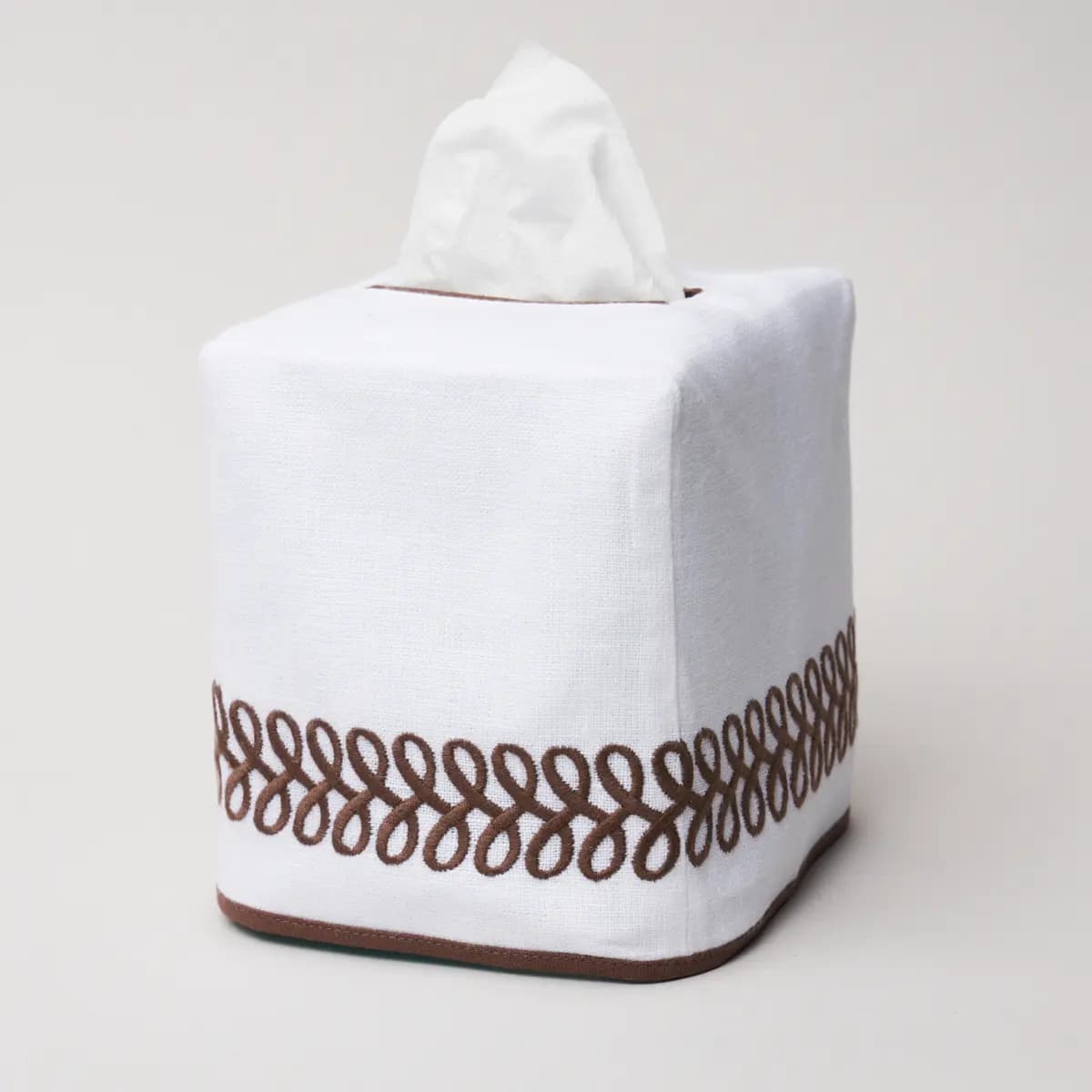 Astor Braid Tissue Box Cover_ MOCHA