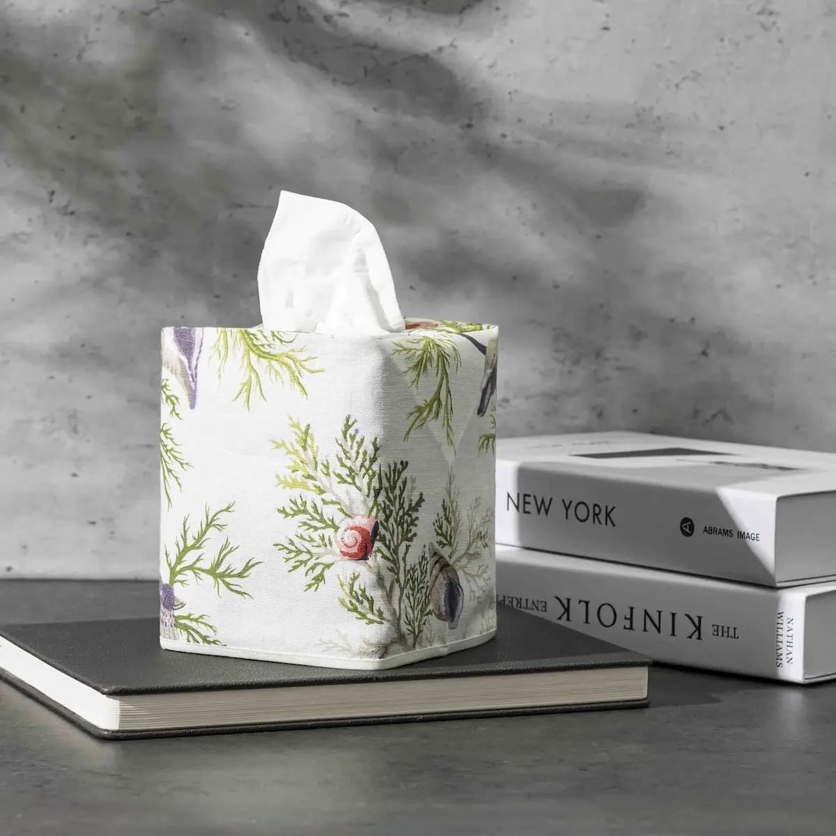 Del Tesoro Linen Tissue Box Cover_ SEA ORCHID