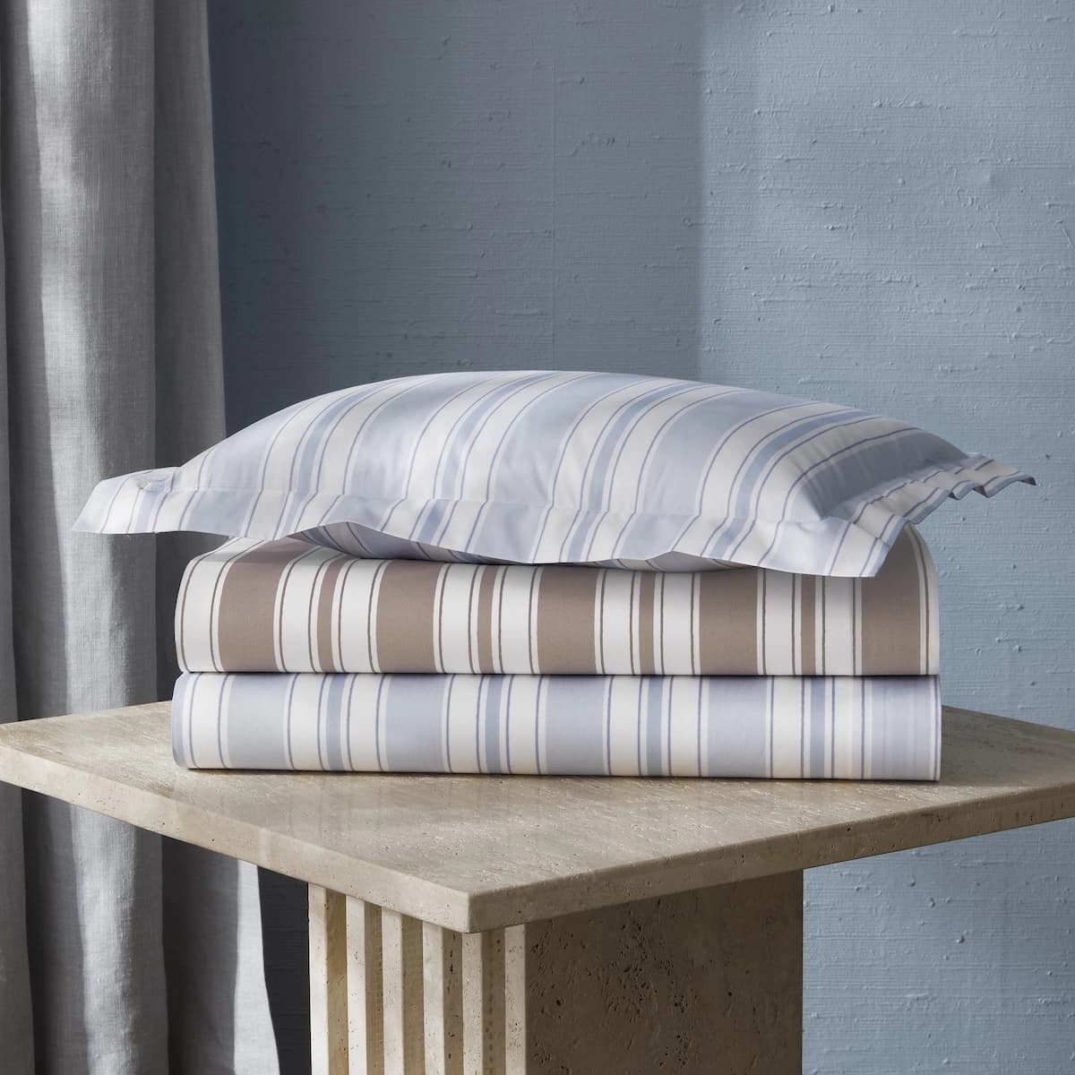 Elio Quilt_ BLUE