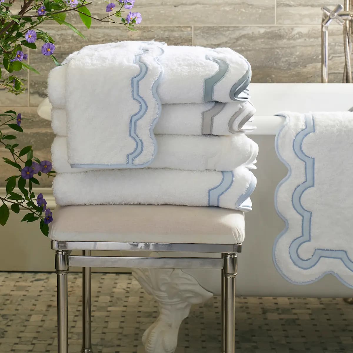 Mirasol Bath_ POOL