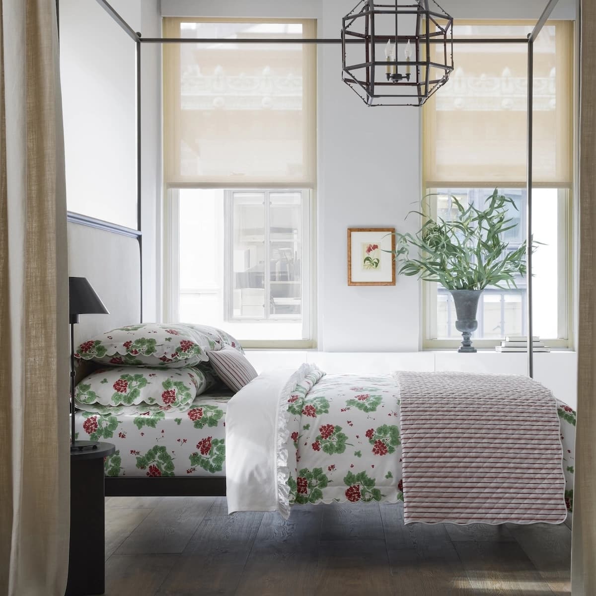 Geranium Duvet Cover_ SCARLET