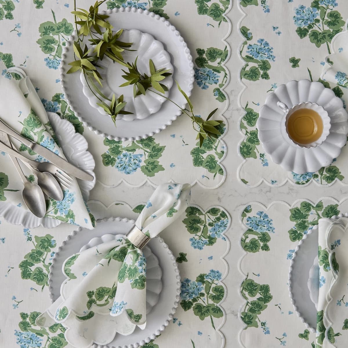 Geranium Napkin (4)_ BLUE