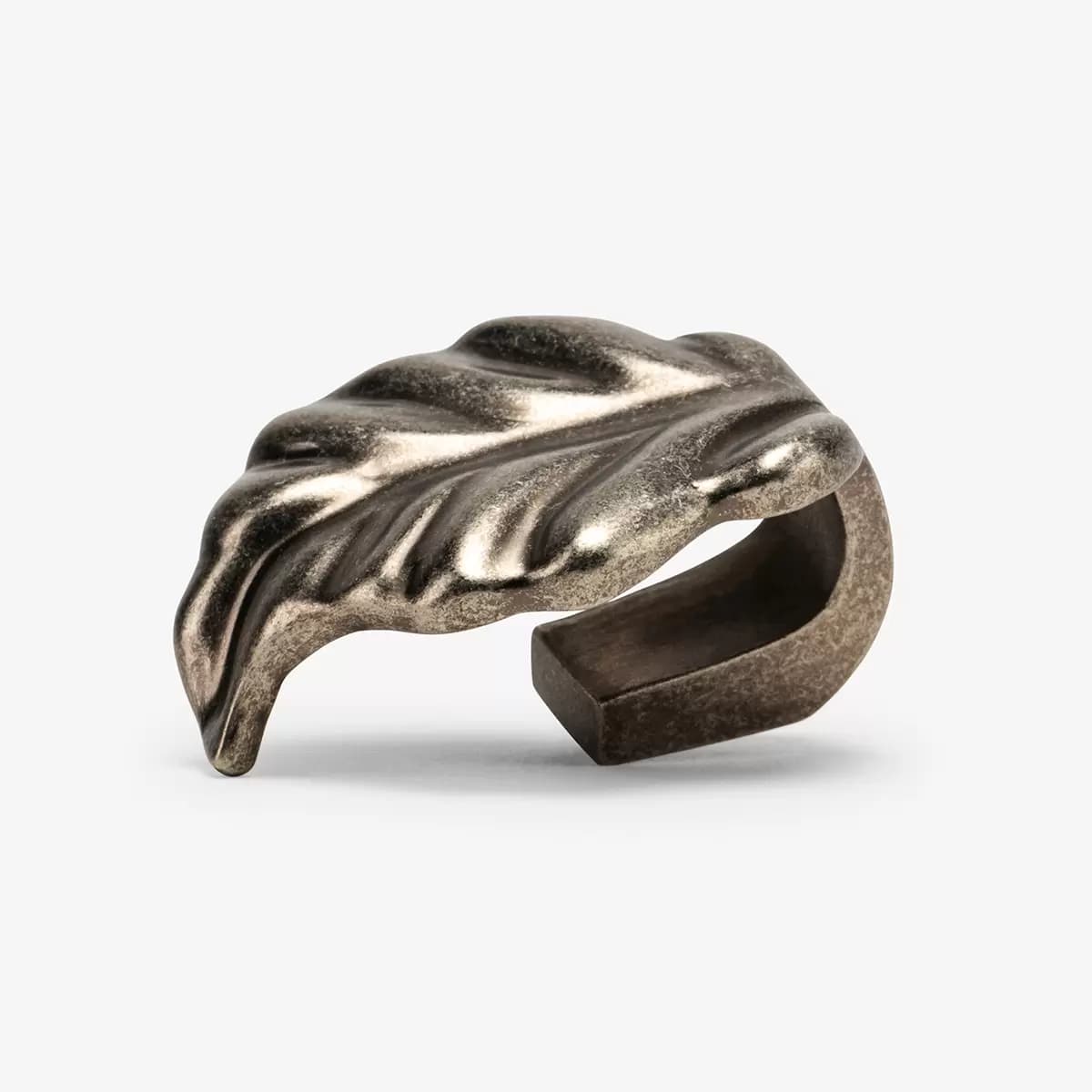 Juliette 2" Finger Pull_ ANTIQUE NICKEL