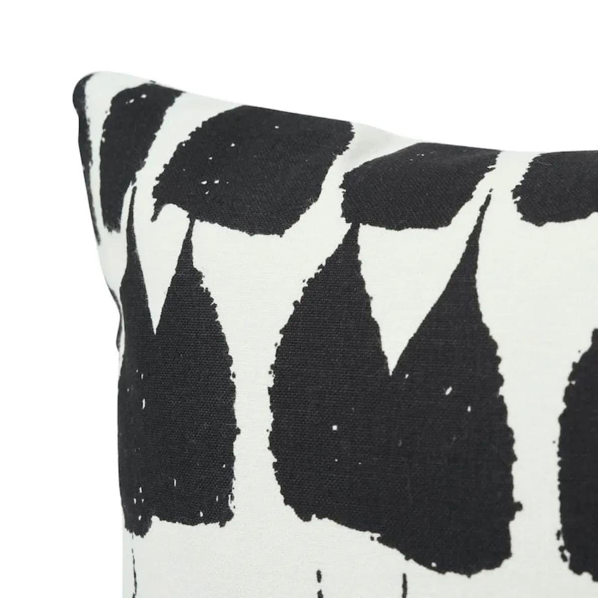 Queen of Spain Pillow_ BLACK