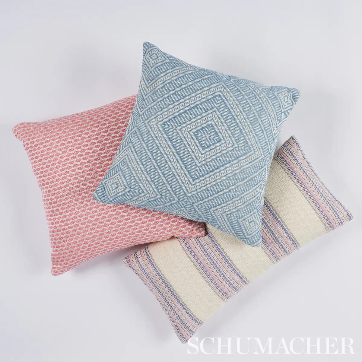 Bendita Indoor/Outdoor Pillow_ LILAC