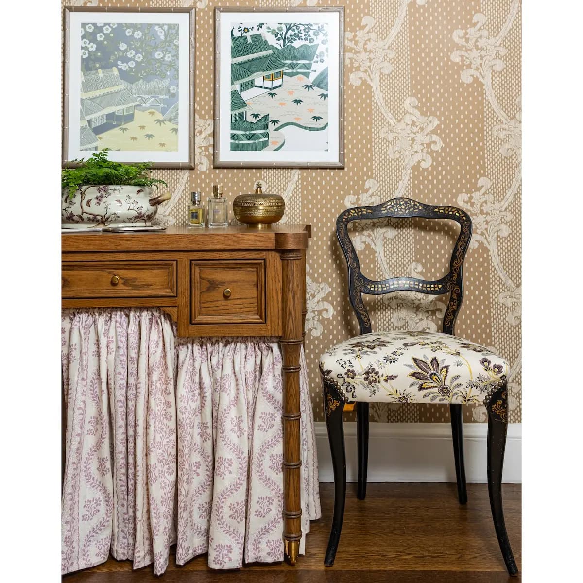 Raye Skirted Dressing Table_ WINDSOR OAK