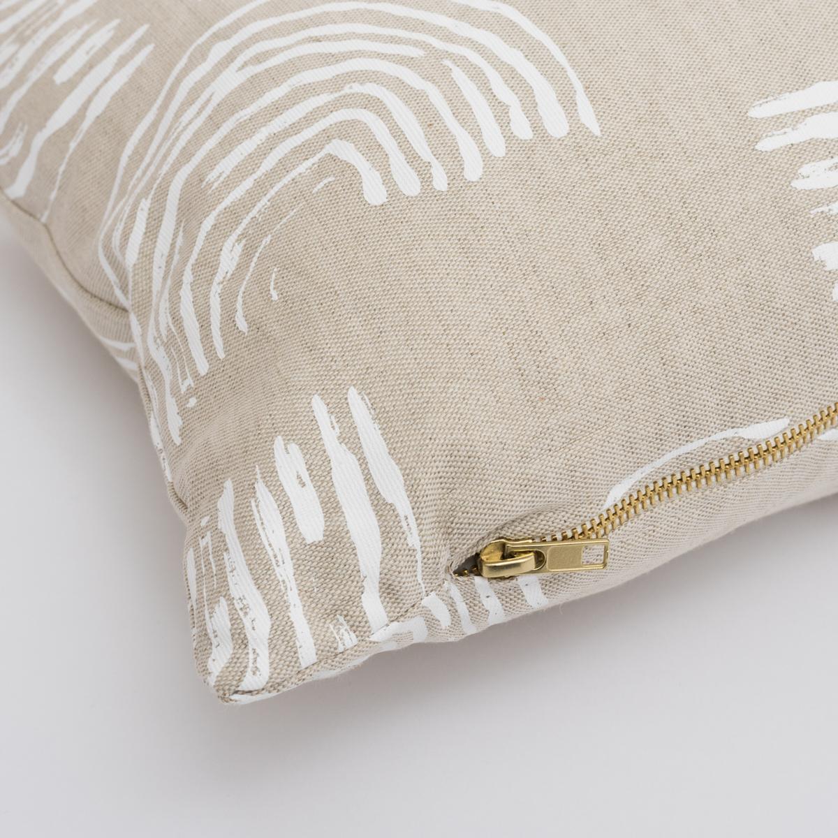 Squiggles Pillow_WHITE