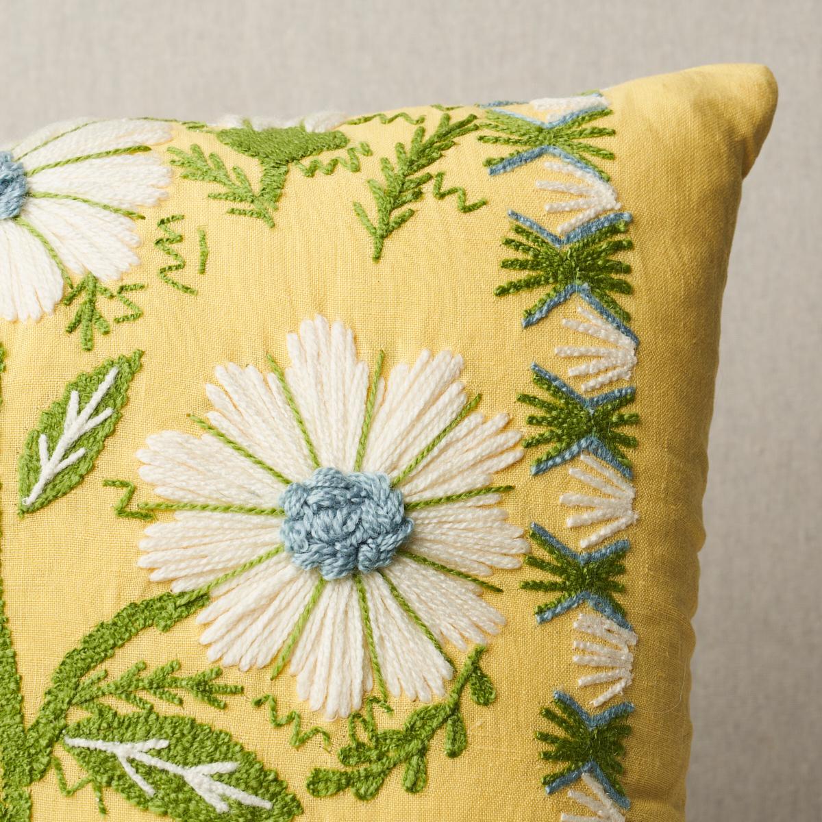 Marguerite Embroidery Pillow_BUTTERCUP
