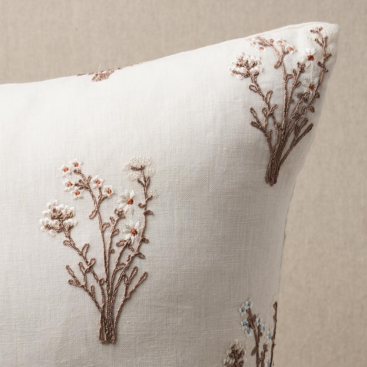 Stora Embroidery Pillow_IVORY