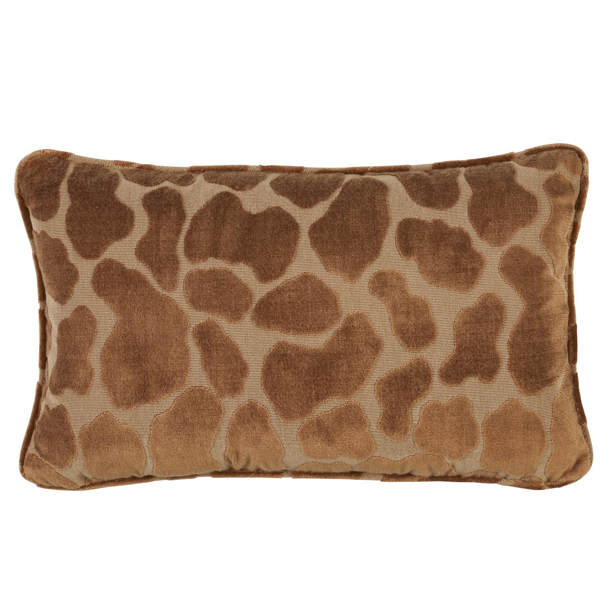 Giraffe Velvet Pillow_SAFARI
