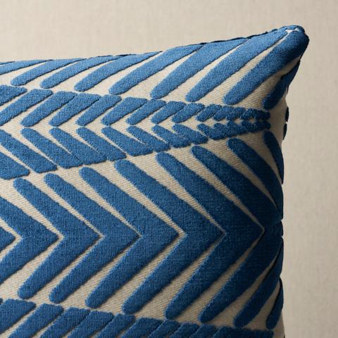 Zebra Velvet Pillow_SILVER BLUE