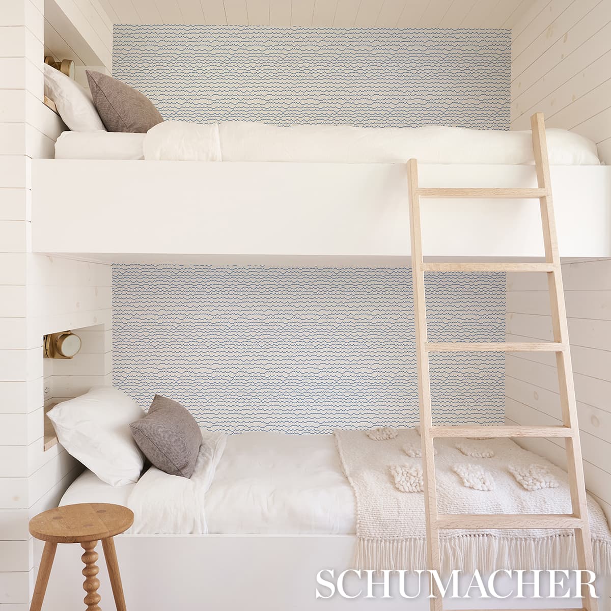 Waves - Blue Wallpapers | Schumacher