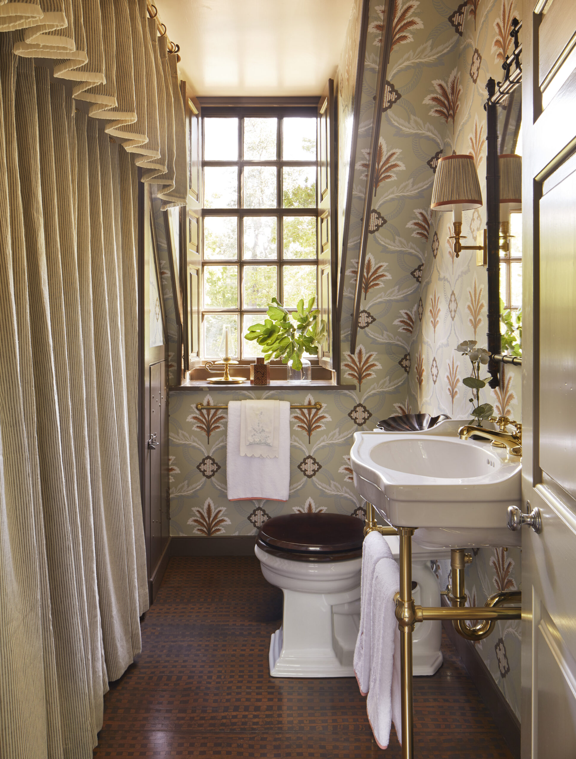 Design by Heather Chadduck Hillegas featuring Schumacher's Front Waltz wallpaper in Sage